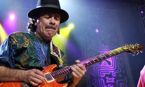 CARLOS SANTANA KONSERLERİNİ ERTELEDİ